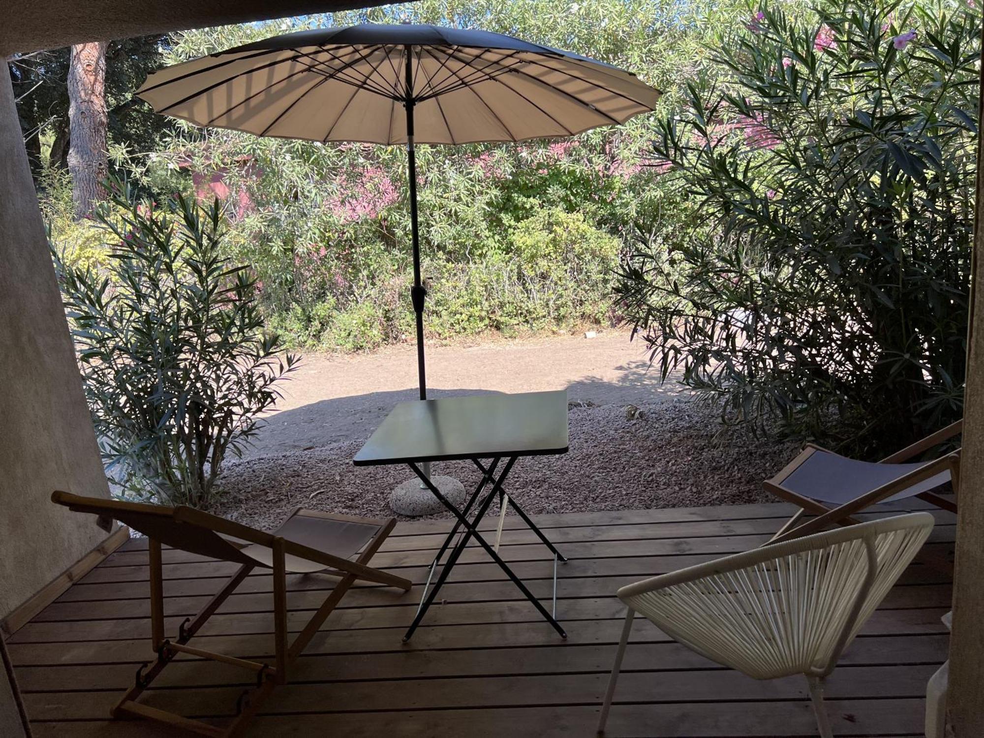 Fiori Di Cala Rossa Residence Hoteliere Леччи Экстерьер фото
