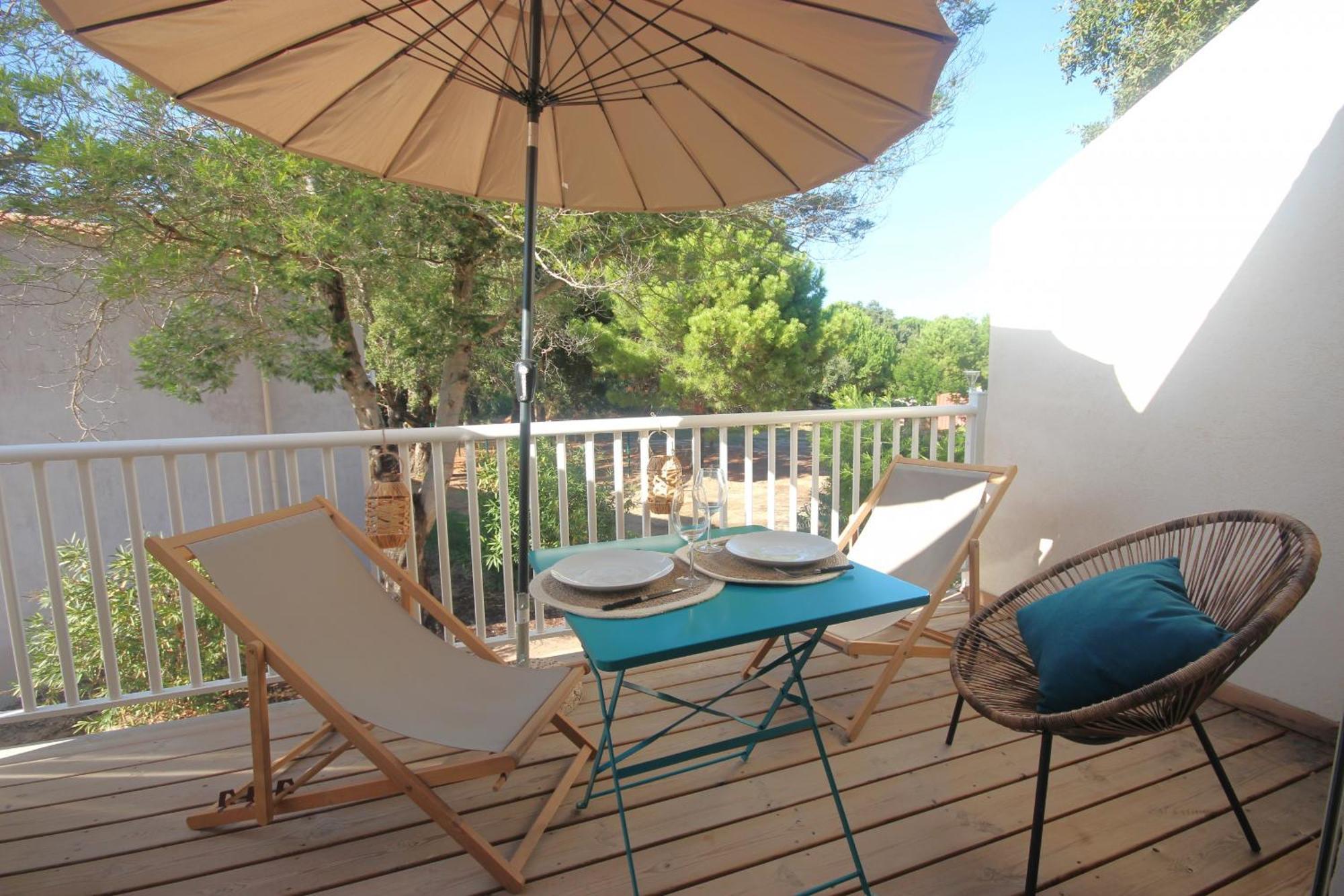 Fiori Di Cala Rossa Residence Hoteliere Леччи Экстерьер фото