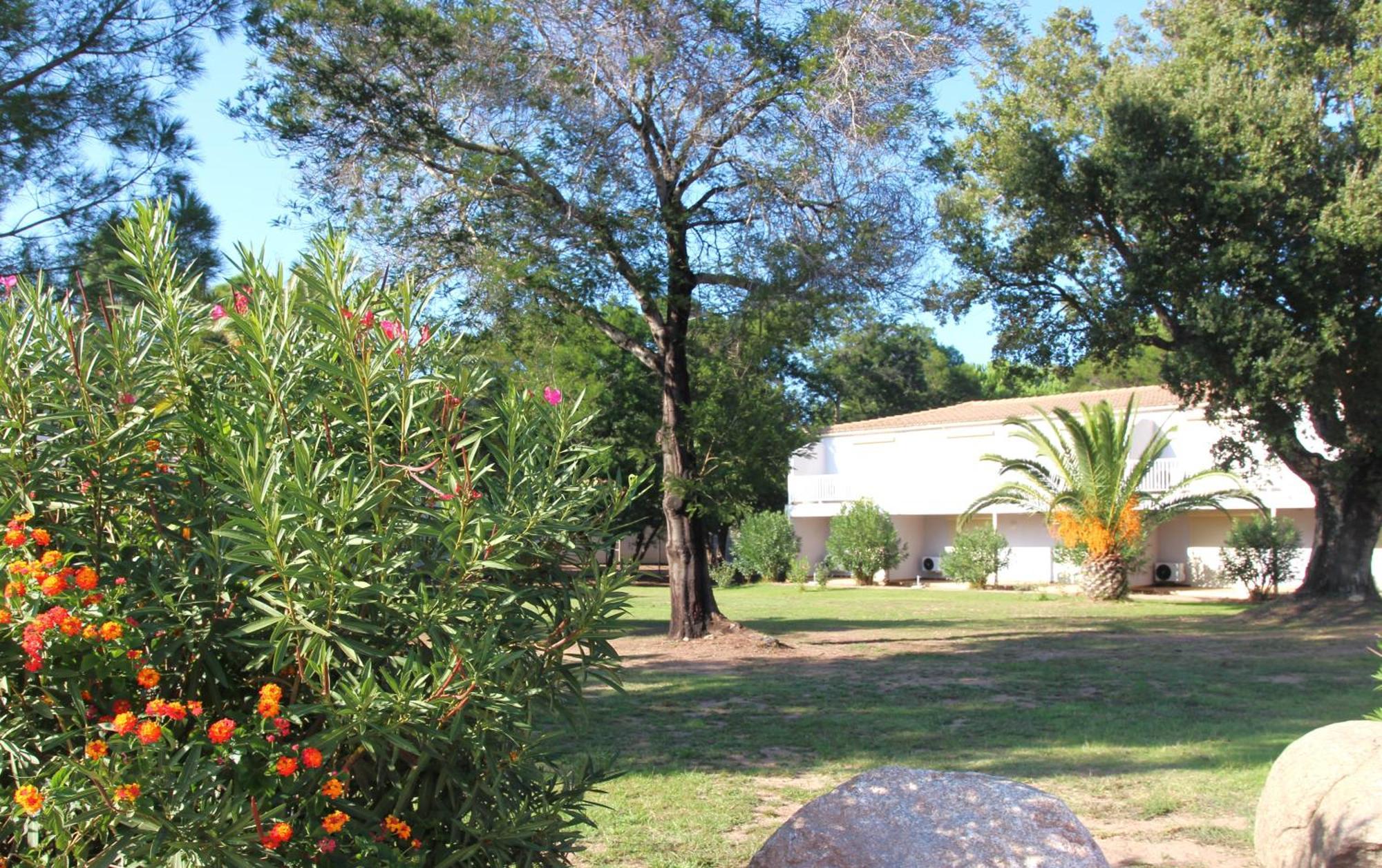 Fiori Di Cala Rossa Residence Hoteliere Леччи Экстерьер фото